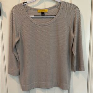 St. John Gray Crew Neck Sweater Minimalist Design